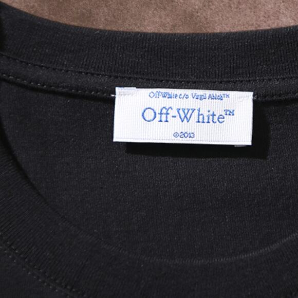 Off-white Men's Black Short Sleeve T-Shirt - Picture 3 of 4